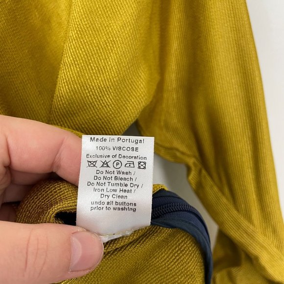 Palmer// Harding Woman's Sz 4/6 Golden‎ Yellow Slash Ruched Blouse Navy - Picture 10 of 12